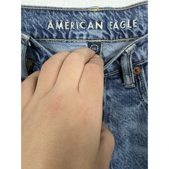 American Eagle Super High Rise Baggy Wide Leg Jean Women Size 6 Light Blue 28x30 - Picture 6 of 12